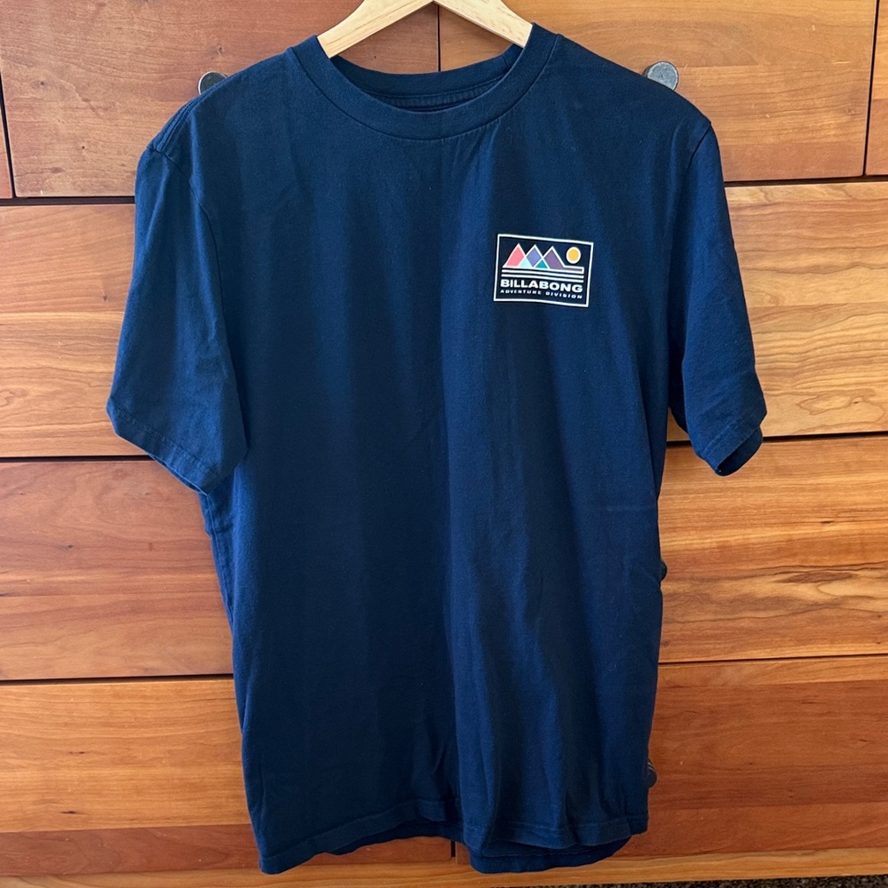 Billabong Men's Dark Blue Graphic Tee